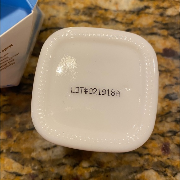 O'o Hawaii Soar Age Delay Moisturizer + Finishing Polish NWT - Picture 11 of 12